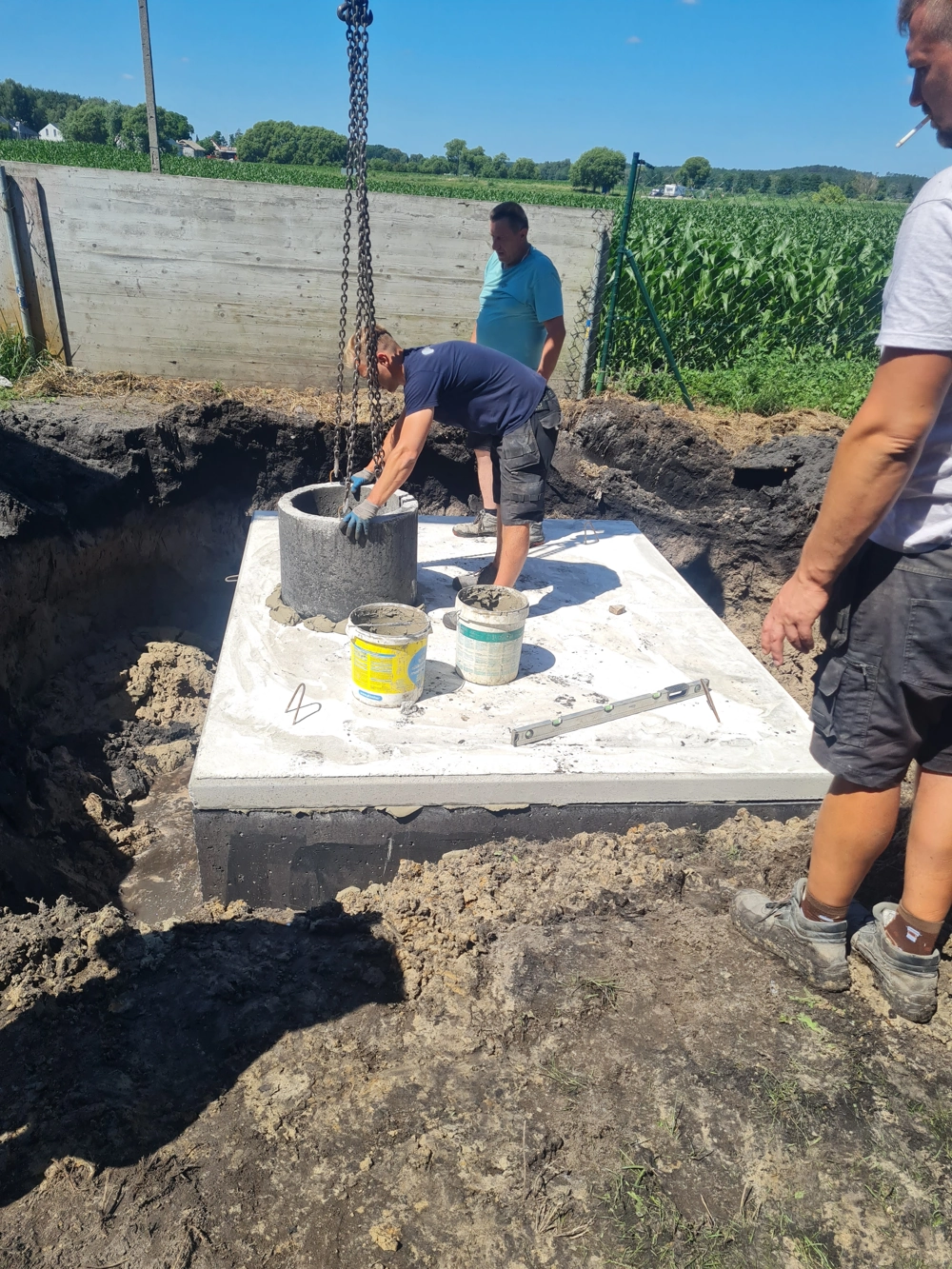 montaż szamba betonowego